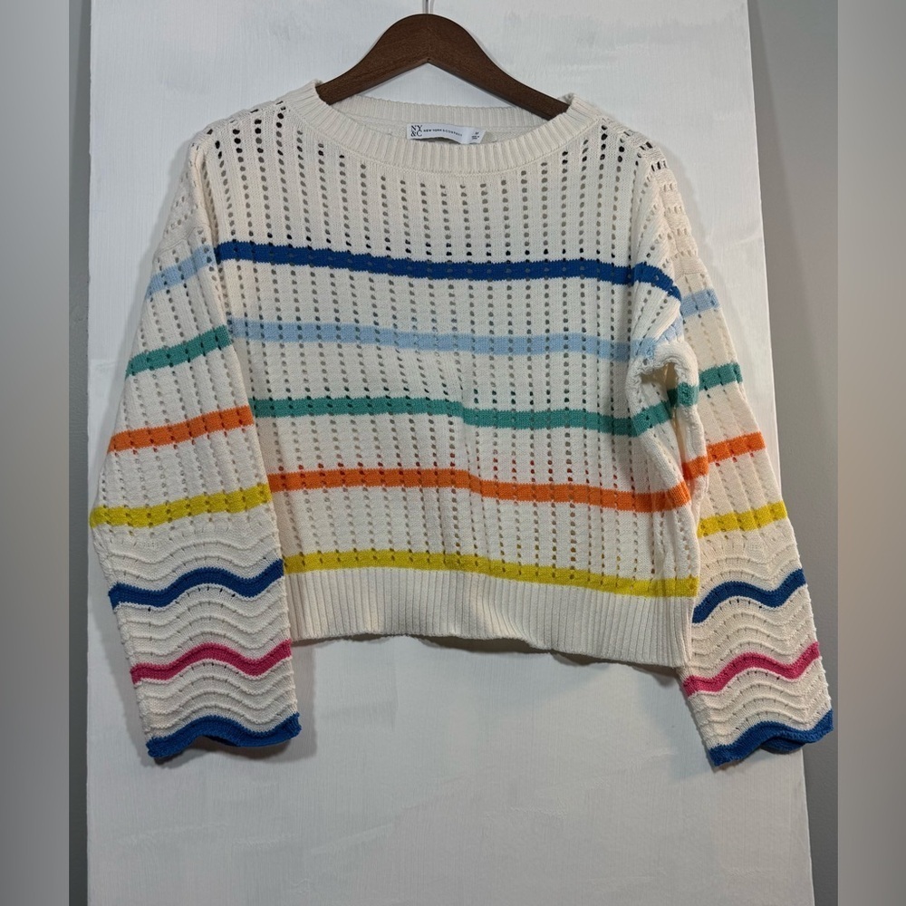 New York & Company Multicolor Striped Sweater